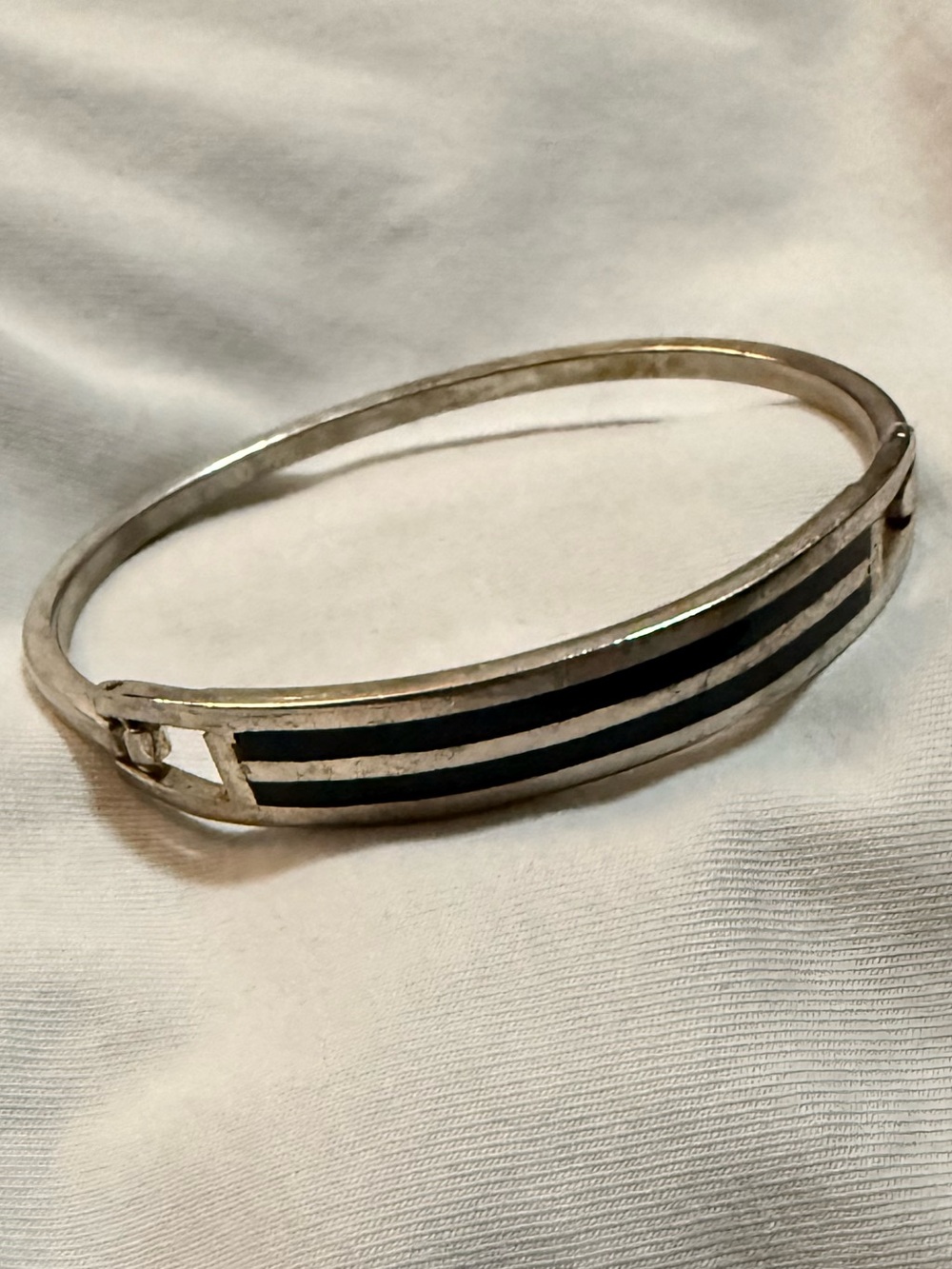 Vintage Mexican Hinged Metal Bangle Bracelet with Black Stripe Inlay